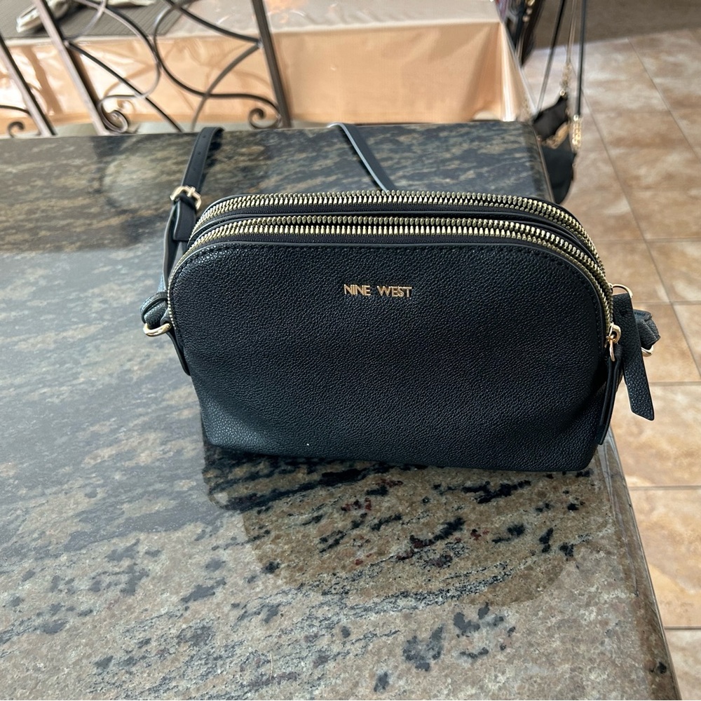 Faux leather crossbody handbag